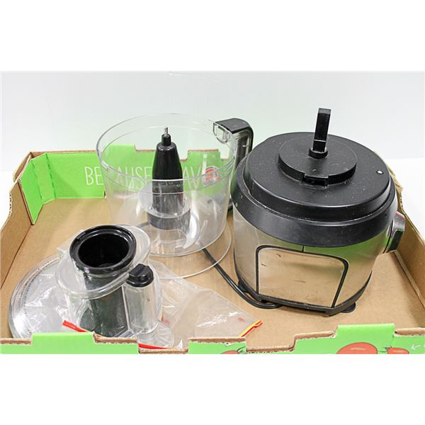 FOOD PROCESSOR