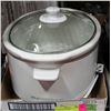Image 1 : LARGE SLOW COOKER