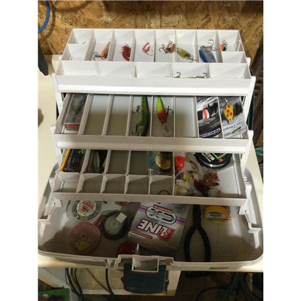 TACKLE BOX AND CONTENTS