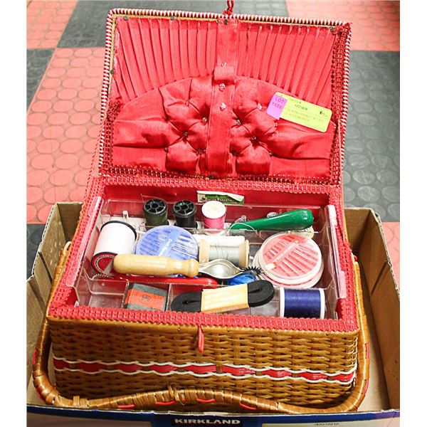 VINTAGE SEWING BASKET WITH 2 LEVELS OF ACCESSORIES
