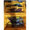 Image 1 : TOOLBOX WITH CONTENTS