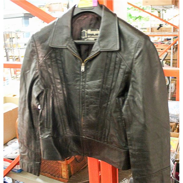 BLACK MARQUIS LEATHER JACKET - LADIES SIZE M (MADE