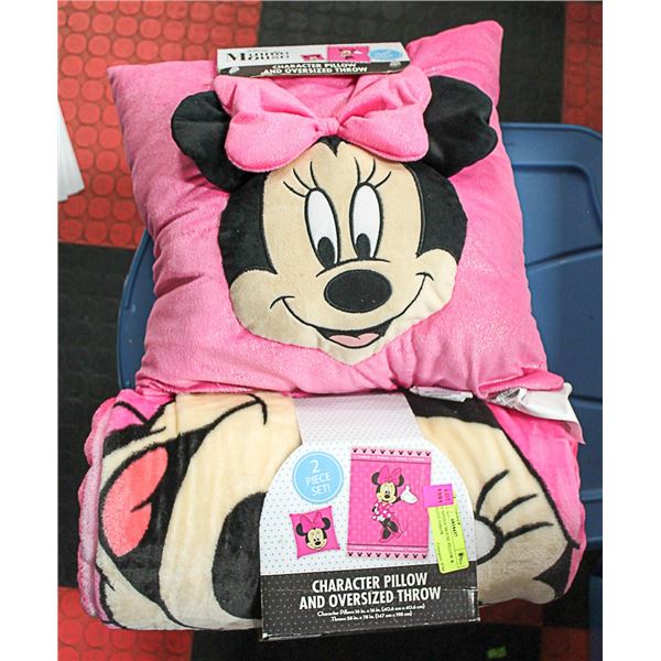 DISNEY MINNIE MOUSE PILLOW & OVERSIZED THROW
