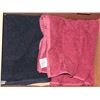Image 1 : PAIR OF MIRA BELLA LARGE BATH TOWELS