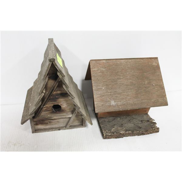 PAIR OF WOOD BIRD HOUSES