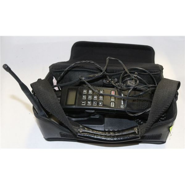FIRST MADE MOTOROLA 'CAR PHONE'