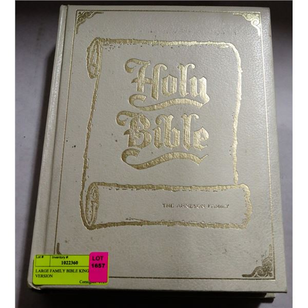 LARGE FAMILY BIBLE KING JAMES VERSION