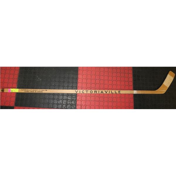 VINTAGE 1960 VICTORIAVILLE R6 WOOD HOCKEY