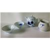 Image 1 : Taiwanese Ceramic Tea Set 3.5" Tall