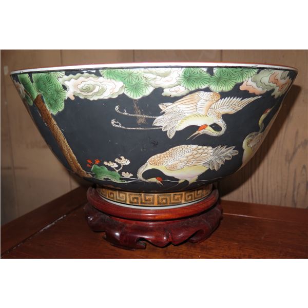 Chinese Porcelain Bowl w/Stand, Handpainted 14" Dia