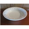 Image 3 : Qty 4 Ipatrizi White Ceramic Serving Dishes, Platter 21", Bowls 15" Dia