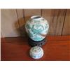 Image 6 : Goldimari Hand Painted Ginger Jar w/ Wood Stand, 8"Tall