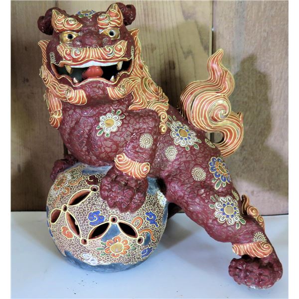 Chinese Ceramic Painted Fu Dog on Ball 10" Tall