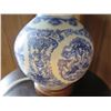 Image 9 : Ralph Lauren Double-Gourd Ceramic Lamp, Blue & White, 25.5"Tall