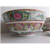 Image 8 : 2 Rimmed Famille Rose Soup Bowl & Spoon, Hong Kong