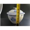 Image 10 : Lidded Porcelain Asian Rice Bowl, Blue & White