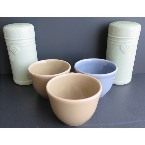 Qty 5 Ceramic Teacups (Williams & Sonoma) & Lidded Cups (Chinese)