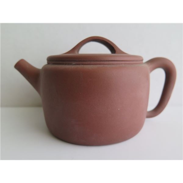 Chinese Yixing Clay Teapot, Terracotta Maker's Mark 3.5" Tall