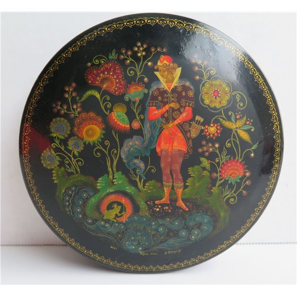 Russian Lacquer Trinket Box, Round Hand Painted Signed 5.5" Dia