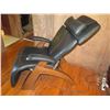 Image 15 : Human Touch Feel Better Black Leather Recliner Model PC-095