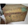 Image 25 : Vintage U.S. Trunk w/ Coffeepot, Dishes & Utensils 17.75"x 13.75"x 14.5"H