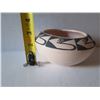 Image 8 : Native American Indian Pueblo Clay Bowl, Signed MDV 6" Dia