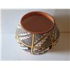 Image 2 : Native American Indian Acoma Pueblo Clay Vase, Signed MDV 7" Tall