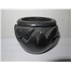 Image 10 : Qty 2 Santa Clara Blackware Vases w/Raised Design Signed Margaret Tafoya
