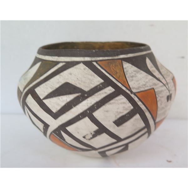 Native American Indian Acoma  Pueblo Clay Bowl, 4.5  Tall