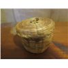 Image 3 : Native Canadian Indian Basket 3" Tall, Misc Souvenir Pins