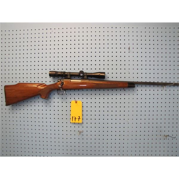 Remington model 700, bolt action, 17 REM calibre, hinged floor plate, Redfield 3 - 9 scope