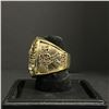 Image 3 : LOS ANGELES LAKERS 2001 "BRYANT" CHAMPIONSHIP REPLICA RING (ref#426)