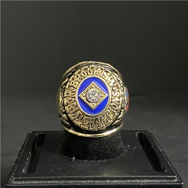 BROOKLYN DODGERS M.L.B 1955 CHAMPIONSHIP REPLICA RING (ref512)