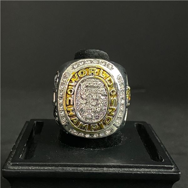 SAN FRANCISCO GIANTS M.L.B 2010 "BOCHY" CHAMPIONSHIP REPLICA RING (ref589)