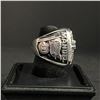 Image 2 : PHILADELPHIA PHILLIES M.L.B 2009 "MANUEL" CHAMPIONSHIP REPLICA RING (ref616)