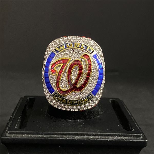 WASHINGTON NATIONALS M.L.B 2019 "STRASBURG" CHAMPIONSHIP REPLICA RING (ref644)