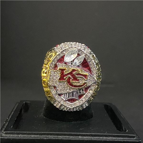 KANSAS CITY CHIEFS N.F.L 2019 "PRINGLE" CHAMPIONSHIP REPLICA RING (ref665)