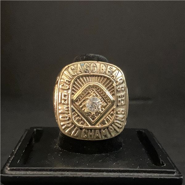 CHICAGO BEARS N.F.L 1963 "BIVENS" CHAMPIONSHIP REPLICA RING (ref741)