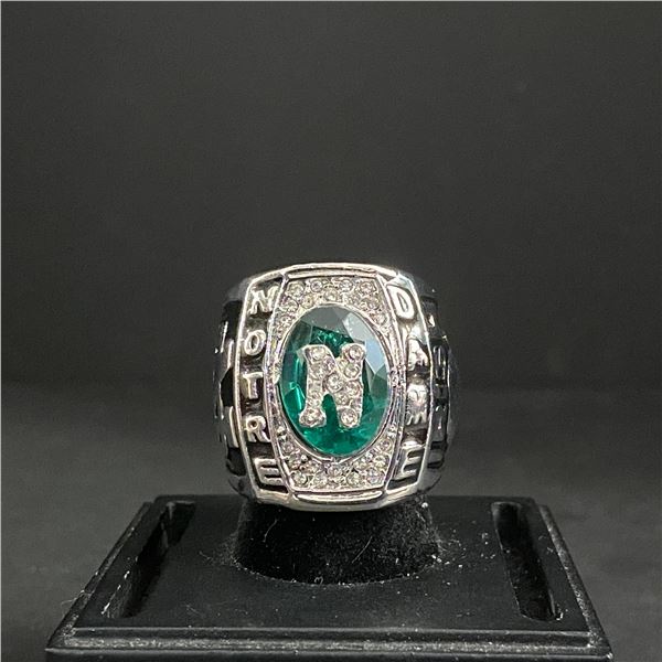 NOTRE DAME NATIONAL CHAMPIONS 2014 "IRISH" NATIONAL CHAMPIONSHIP REPLICA RING (ref1014)