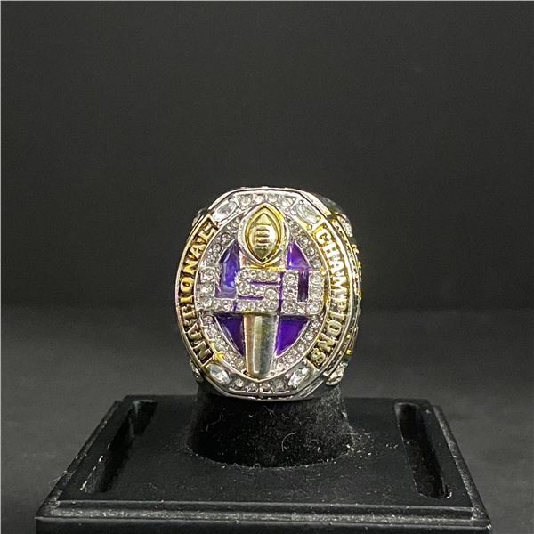 LSU TIGERS CHAMPIONS 2019 "BURROW" NATIONAL CHAMPIONSHIP REPLICA RING (ref1046)