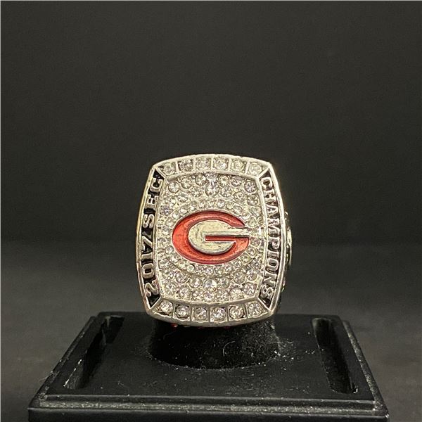 GEORGIA BULLDOGS CHAMPIONS 2017 "SMART" NATIONAL CHAMPIONSHIP REPLICA RING (ref1050)