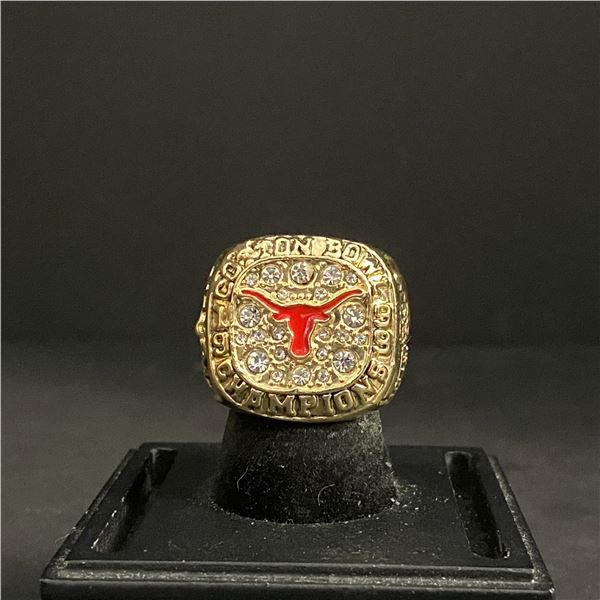 TEXAS LONGHORNS CHAMPIONS 1999 "ROYAL" NATIONAL CHAMPIONSHIP REPLICA RING (ref1059)