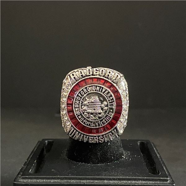 RADFORD UNIVERSITY CHAMPIONS 2016 "WILSON" CHAMPIONSHIP REPLICA RING (ref1098)