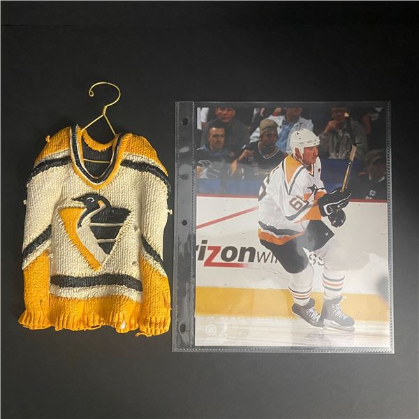 STAR HANGER PITTSBURGH PENGUINS MEDIUM WHITE JERSEY LOOSE WITH PICTURE