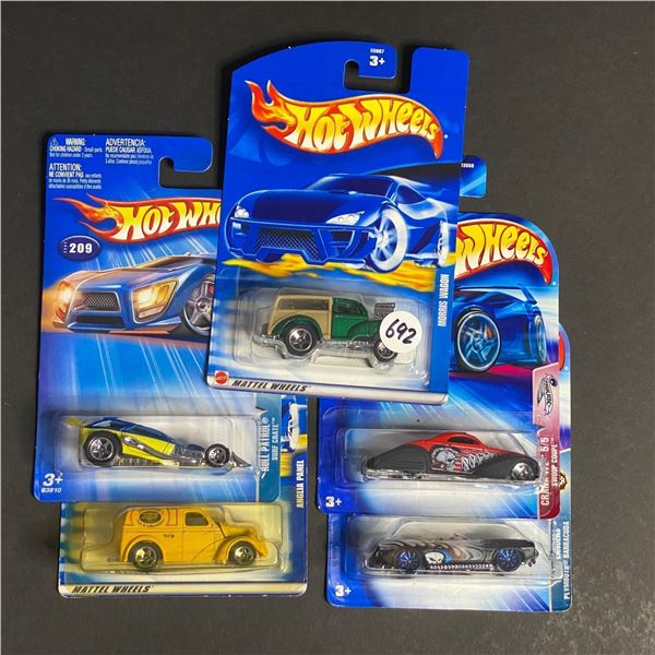 HOT WHEELS 5 CAR LOT ASSORTED STILL SEALED IN PACKAGES