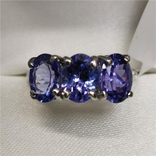 10K White Gold Tanzanite(3.1ct) Ring, Made in Canada, Suggested Retail Value $2645