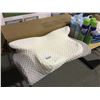 Image 1 : Misiki Ergonomic Memory Foam Pillow