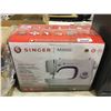 Image 1 : Singer Sewing Machine - Model: M3500