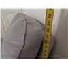 Image 11 : Light Gray Recliner 32"W, 21.5"D, 38" Back Ht