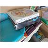 Image 16 : Misc. Kitchen Items: Pans, Bowls, Food Containers, Lunch Boxes, Trays, Glassware, etc